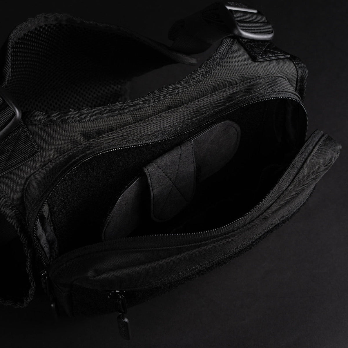Utility Chest Pack Alpha Black - Image 15
