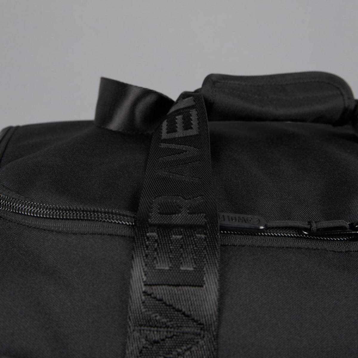 40L Ultimate Duffle Bag Alpha Black - Image 34