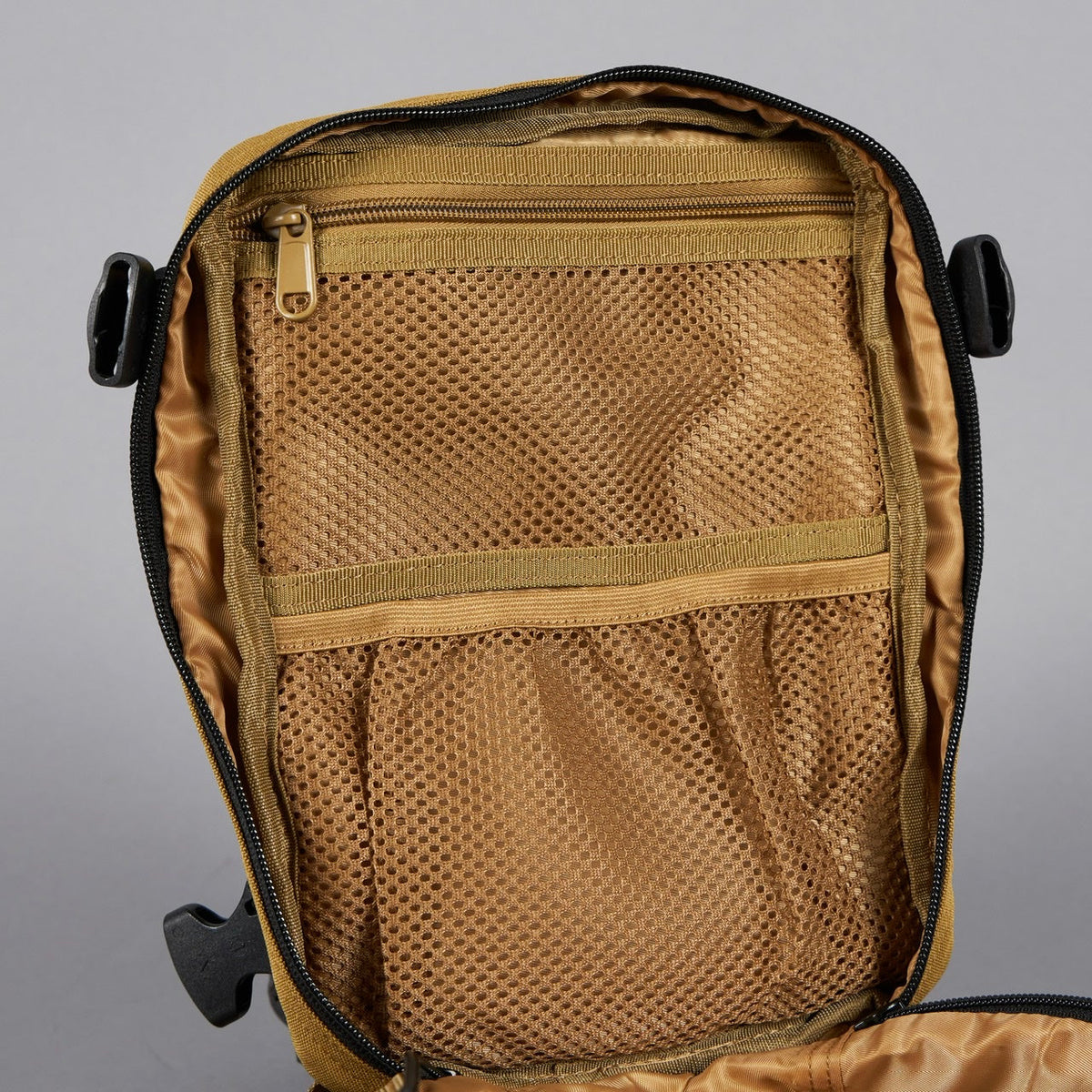 9L Backpack Mini Khaki - Image 16