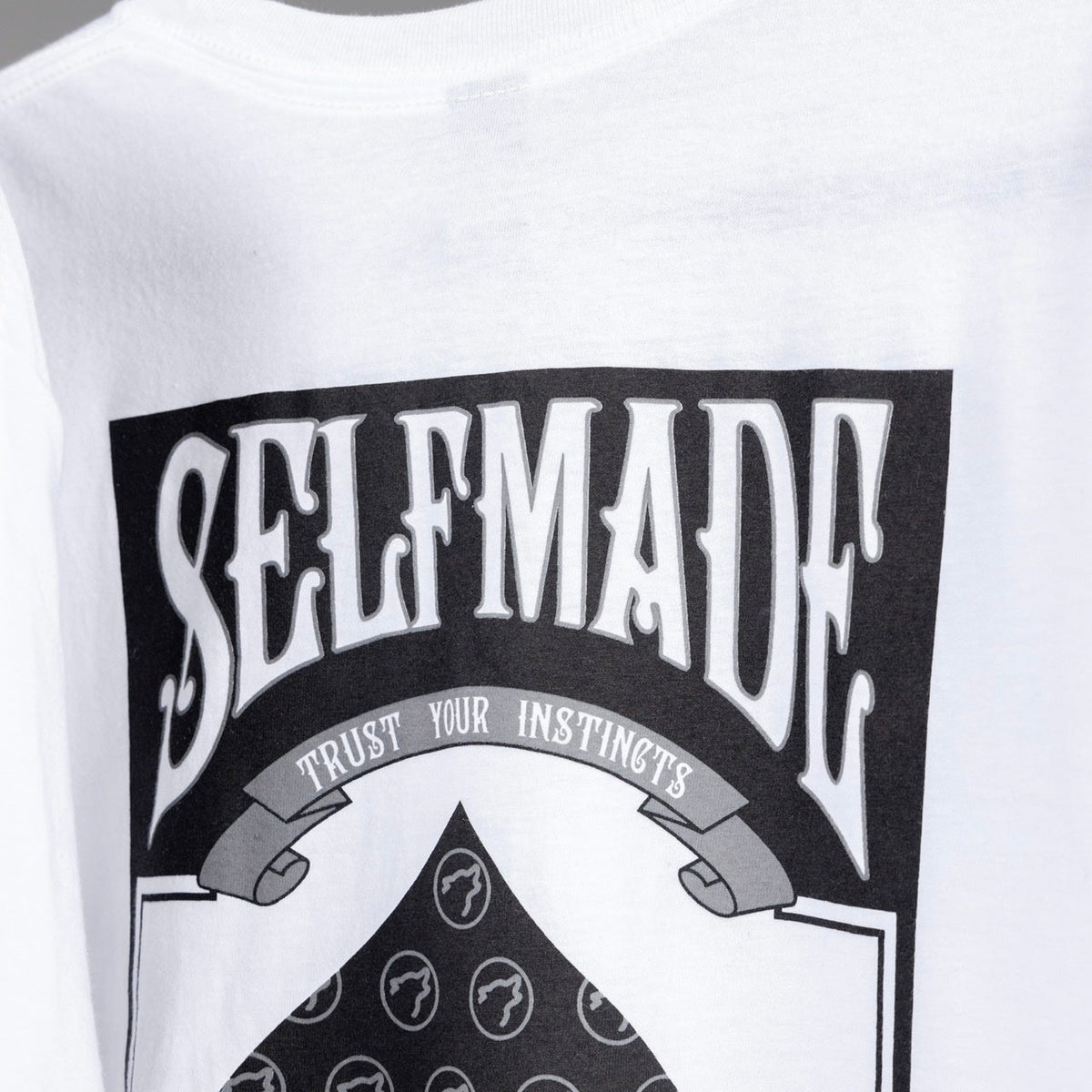 SELF MADE Never Average T-Shirt - Image 6