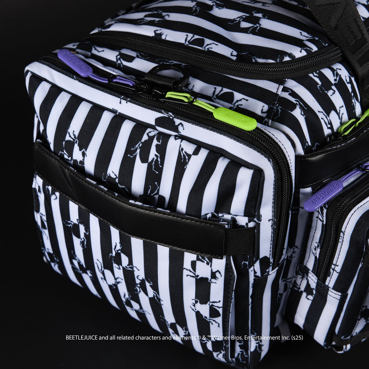 30L Perfect Duffle Bag Beetlejuice - Image 13