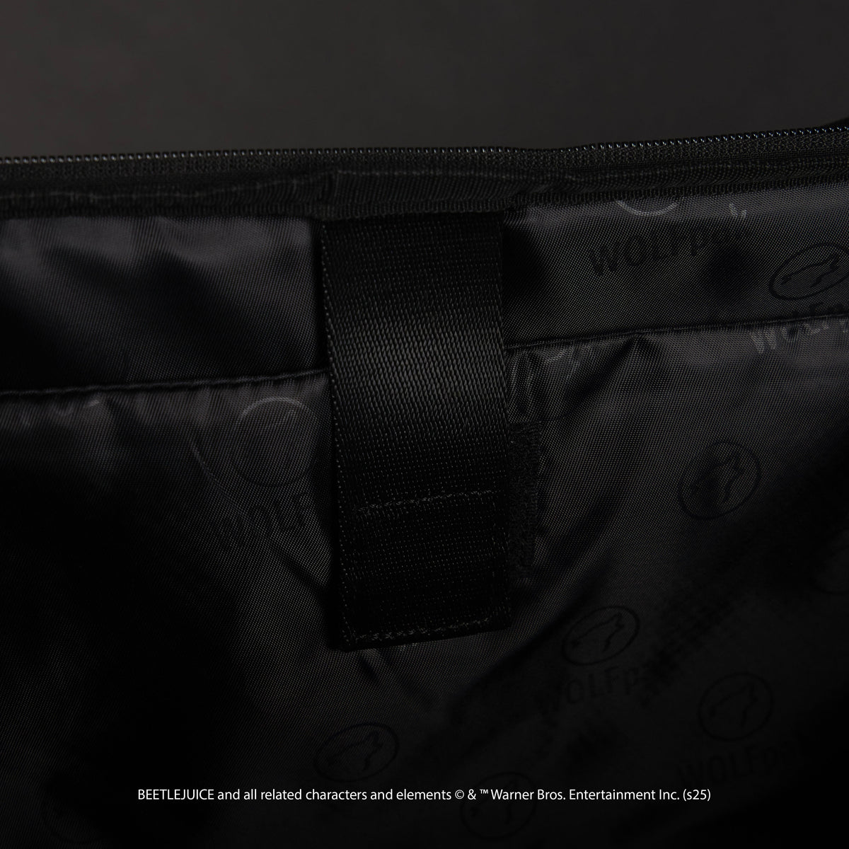 30L Perfect Duffle Bag Beetlejuice - Image 19