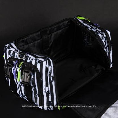 30L Perfect Duffle Bag Beetlejuice - Image 20
