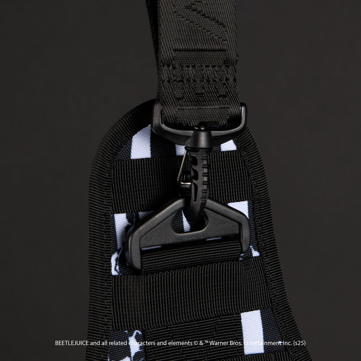 9L Tactical Sling Bag Beetlejuice - Image 7