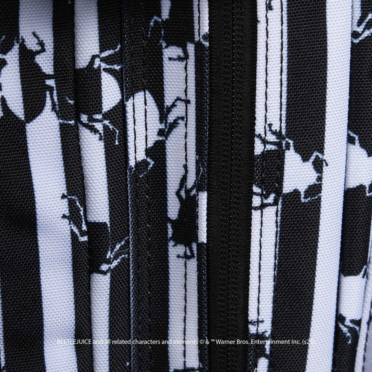 35L Backpack Beetlejuice - Image 17