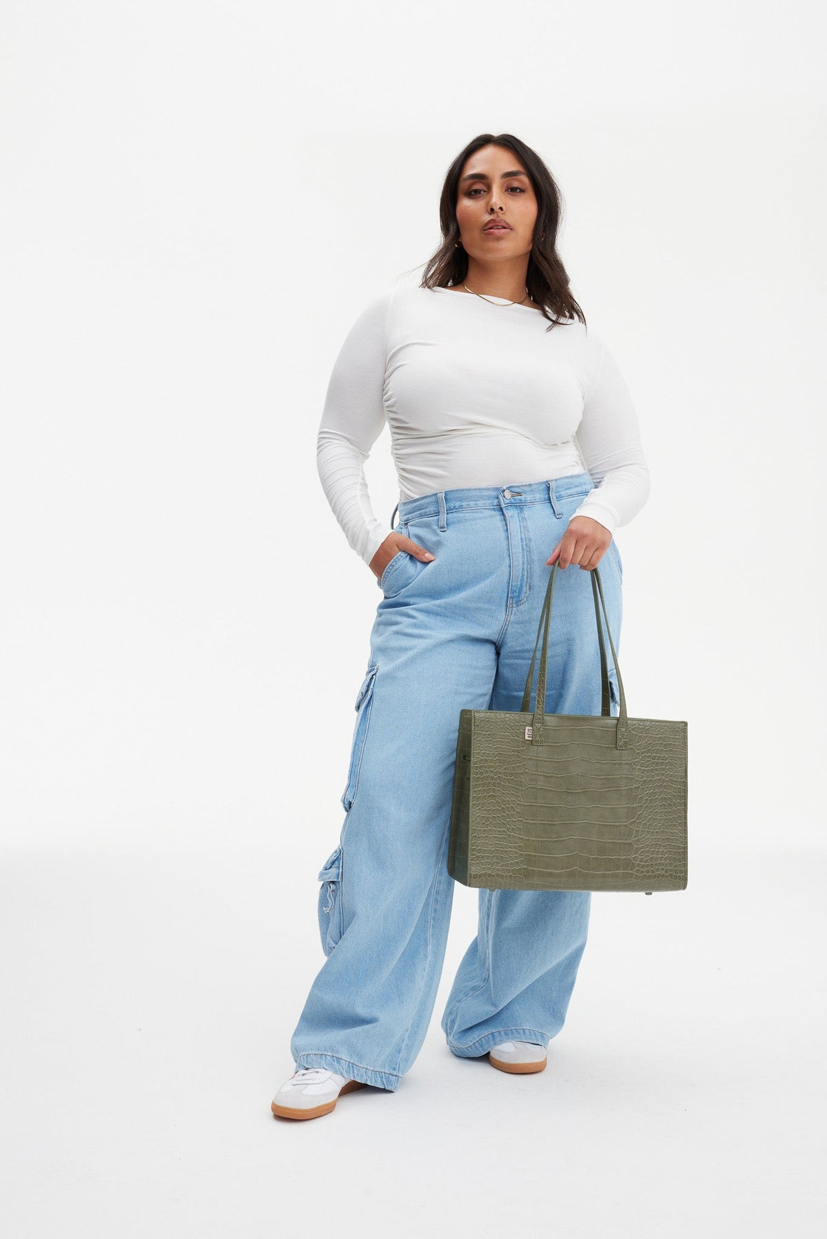 Resale The Work Tote in Olive Croc - Image 5