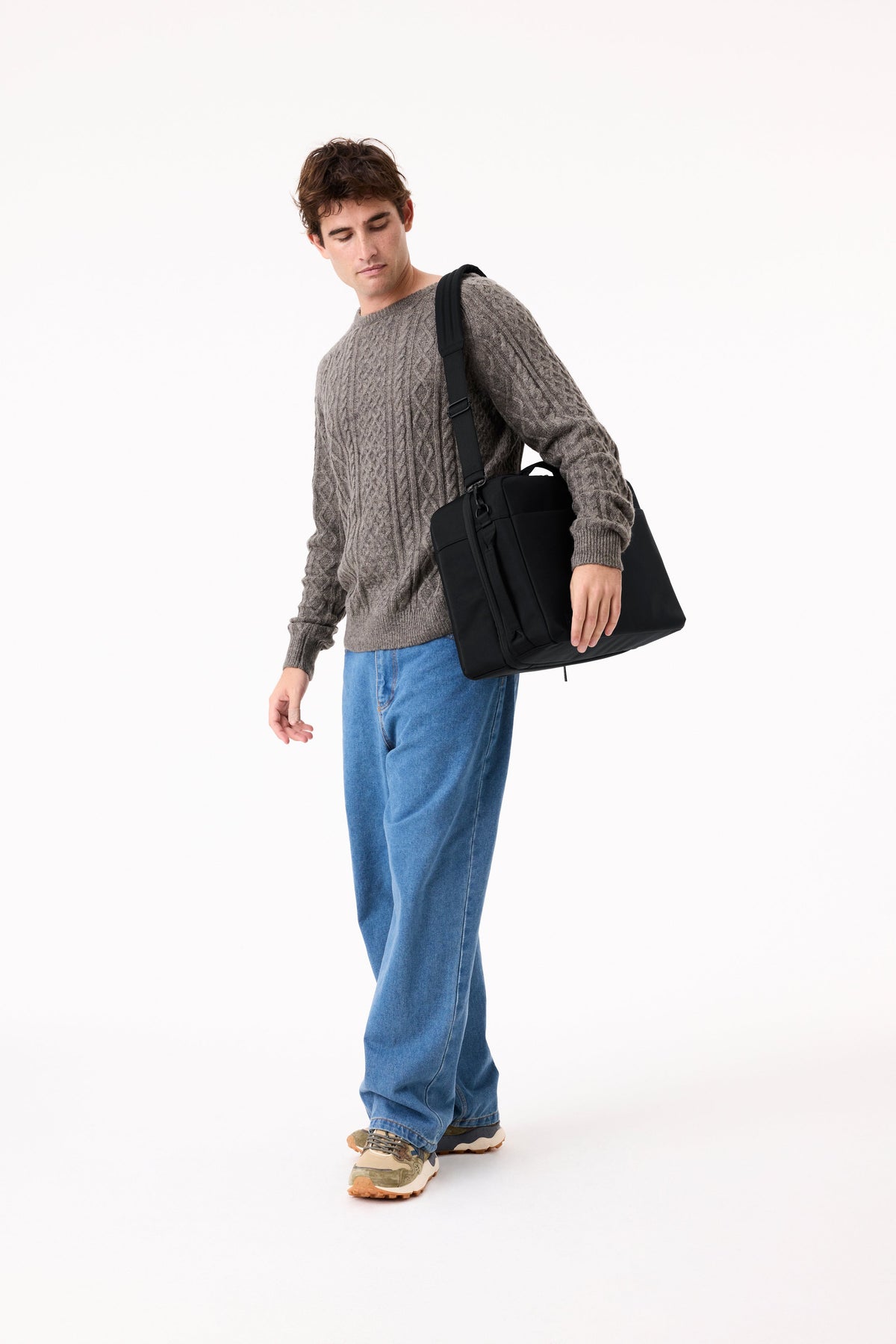 Resale The Ultimate Travel Duffle in Black - Image 5