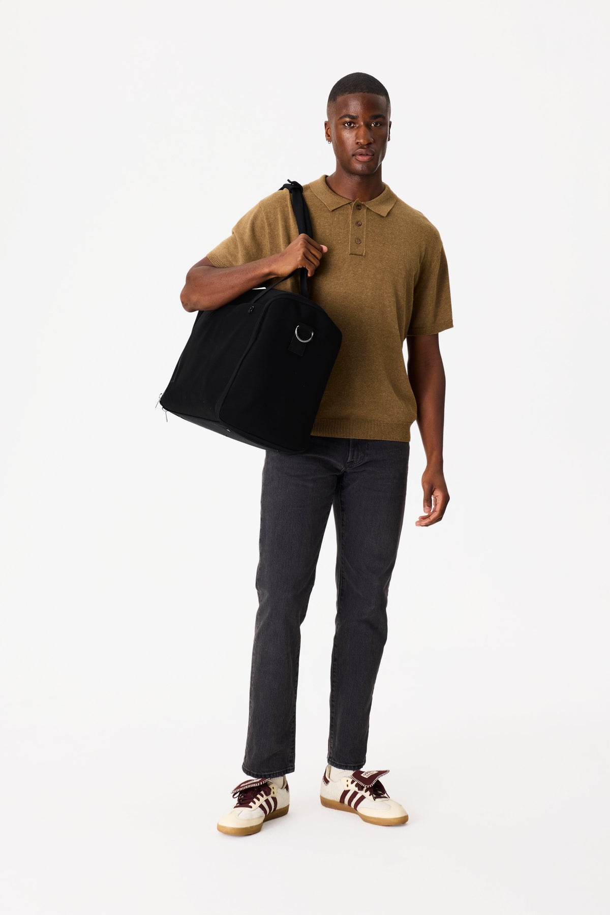 The Garment Duffle Bag in Black - Image 5