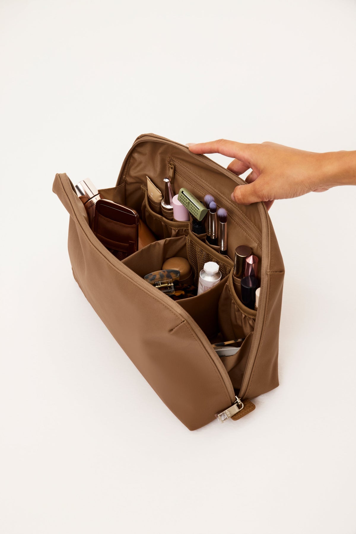 Resale The Large Cosmetic Pouch in Camel - Image 3