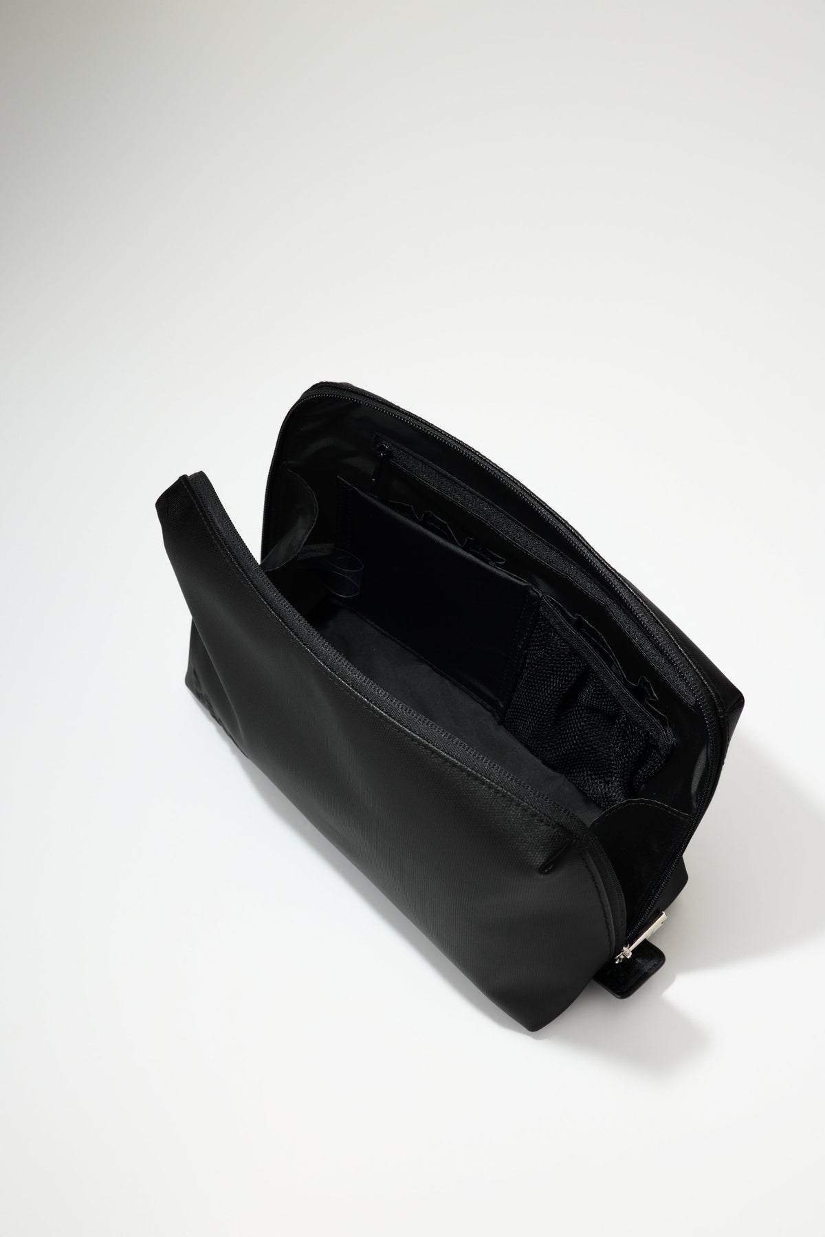 Resale The Medium Cosmetic Pouch in Black - Image 3