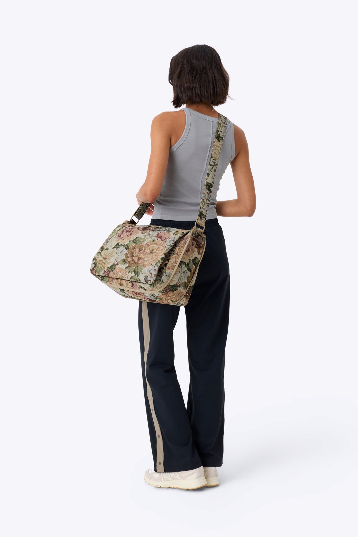 The Expandable Messenger Tote in Vintage Floral - Image 9