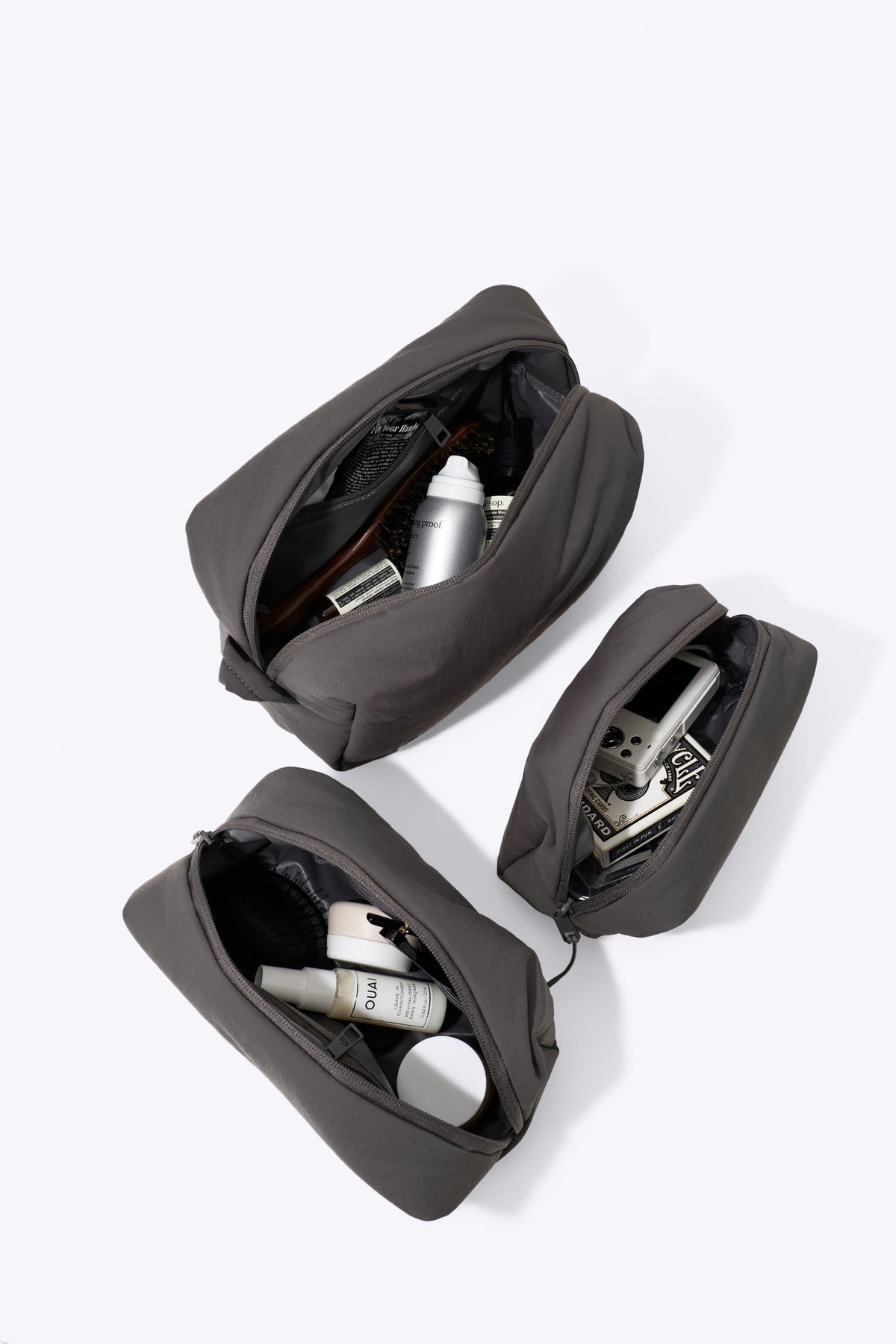 The Air Pouch Set in Charcoal - Image 3