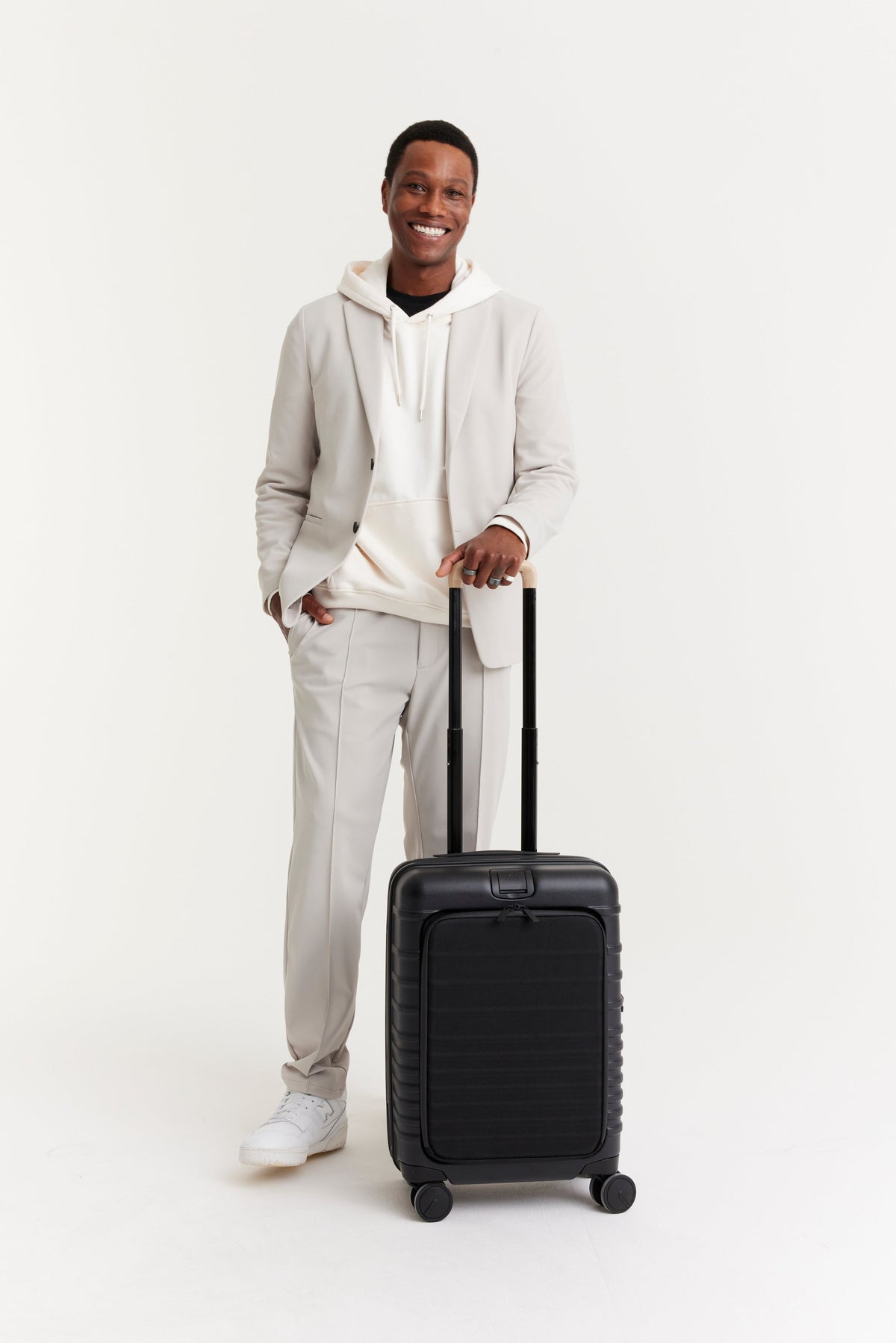 Resale The Front Pocket Carry-On Roller in Black - Image 5