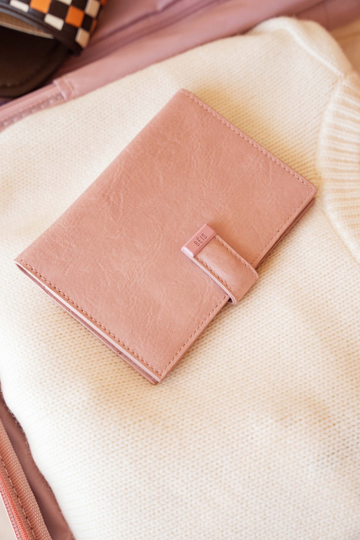 The Passport & Luggage Tag Set in Atlas Pink - Image 7