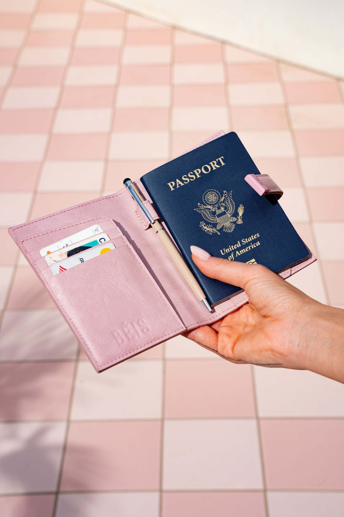 The Passport & Luggage Tag Set in Atlas Pink - Image 2