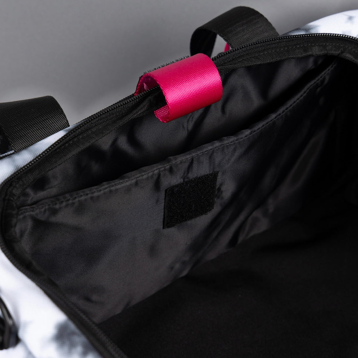 20L Mini Duffle Bag Timber Wolf Magenta Pink - Image 35
