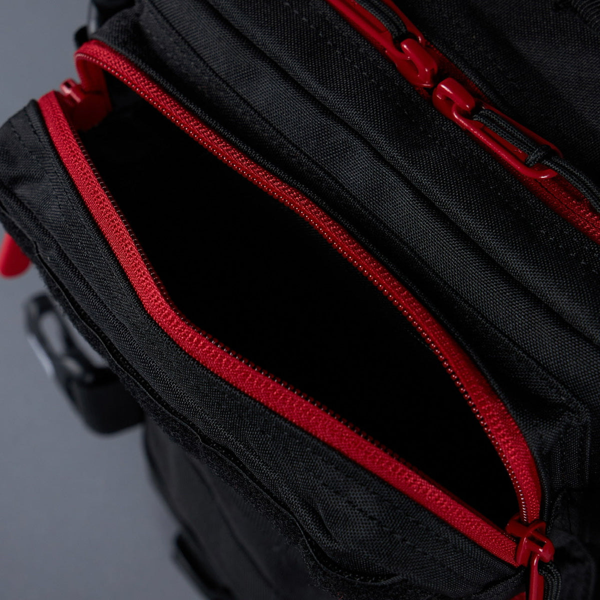 9L Backpack Mini Red Wolf - Image 22