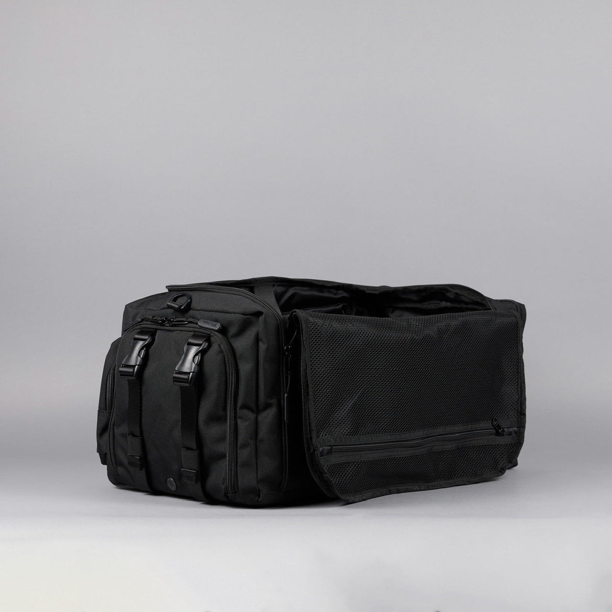 40L Ultimate Duffle Bag Nightshade - Image 10