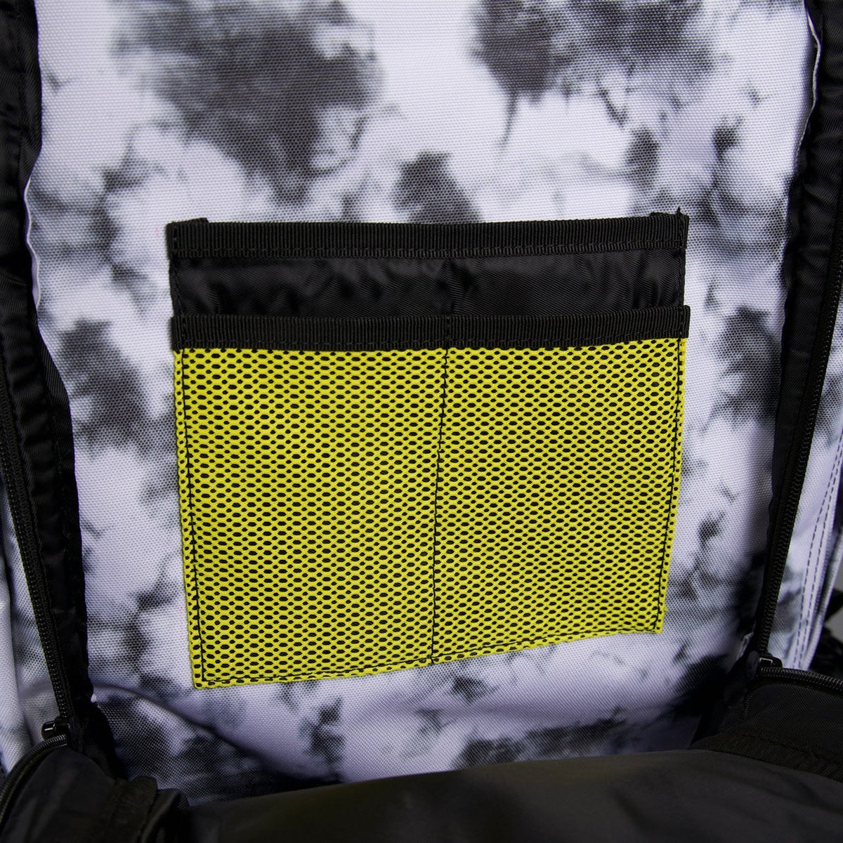 45L Backpack Timber Wolf Yellow Jacket - Image 24