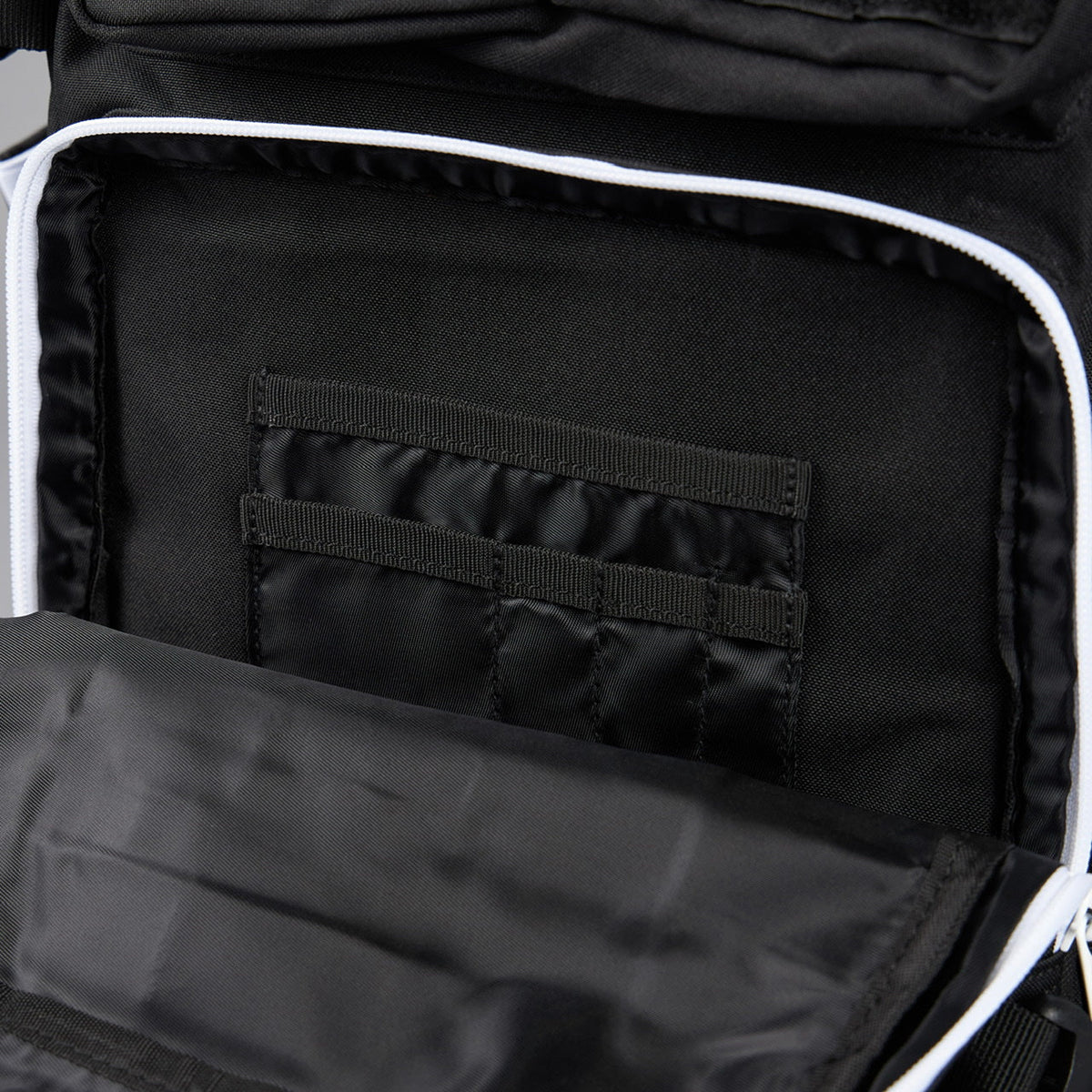 35L Backpack Power Slap Black - Image 28