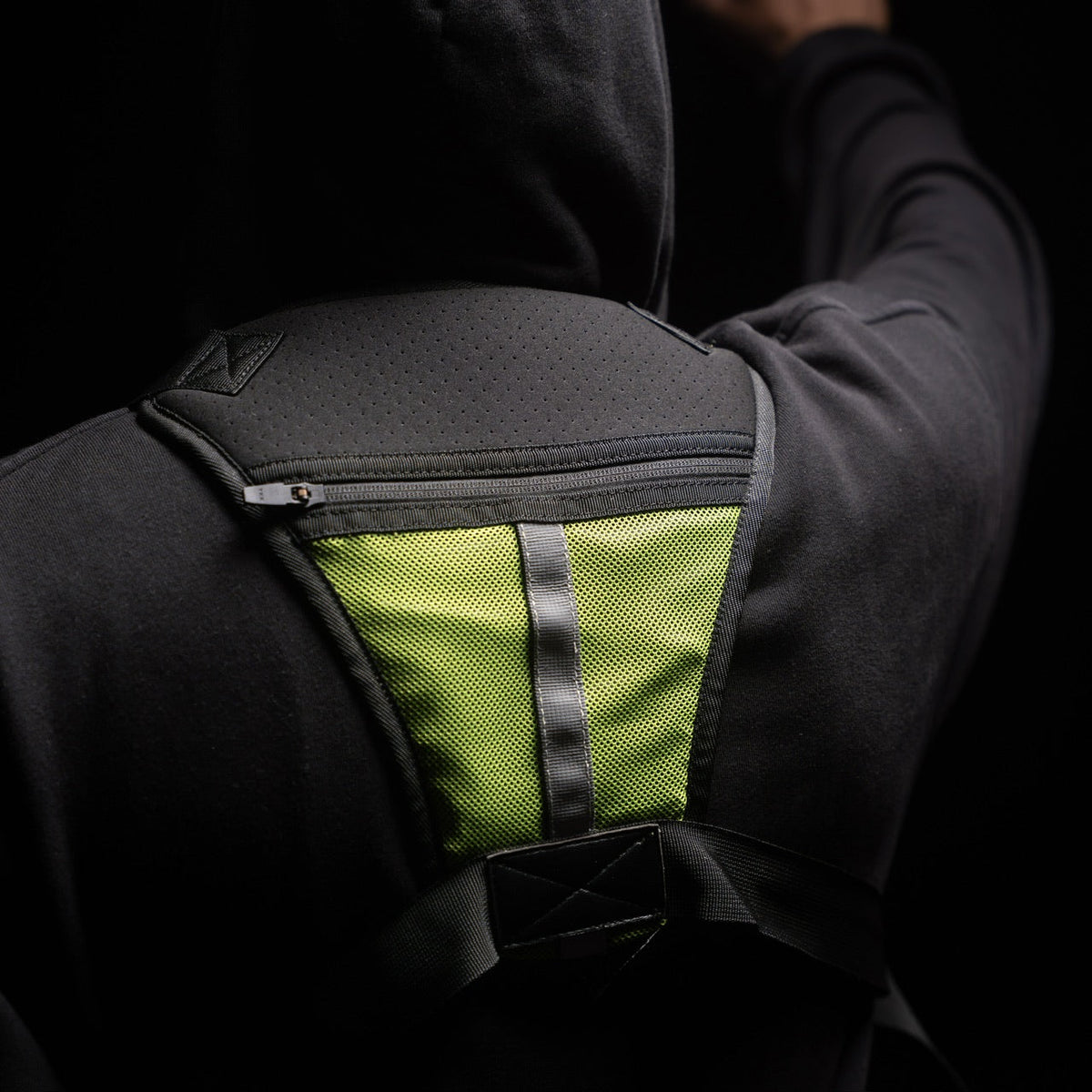 Utility Chest Pack Graffiti Green - Image 7