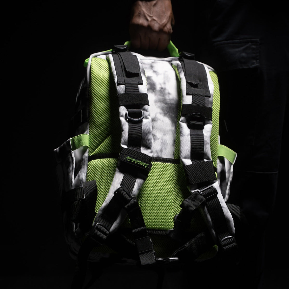 35L Backpack Graffiti Green - Image 5