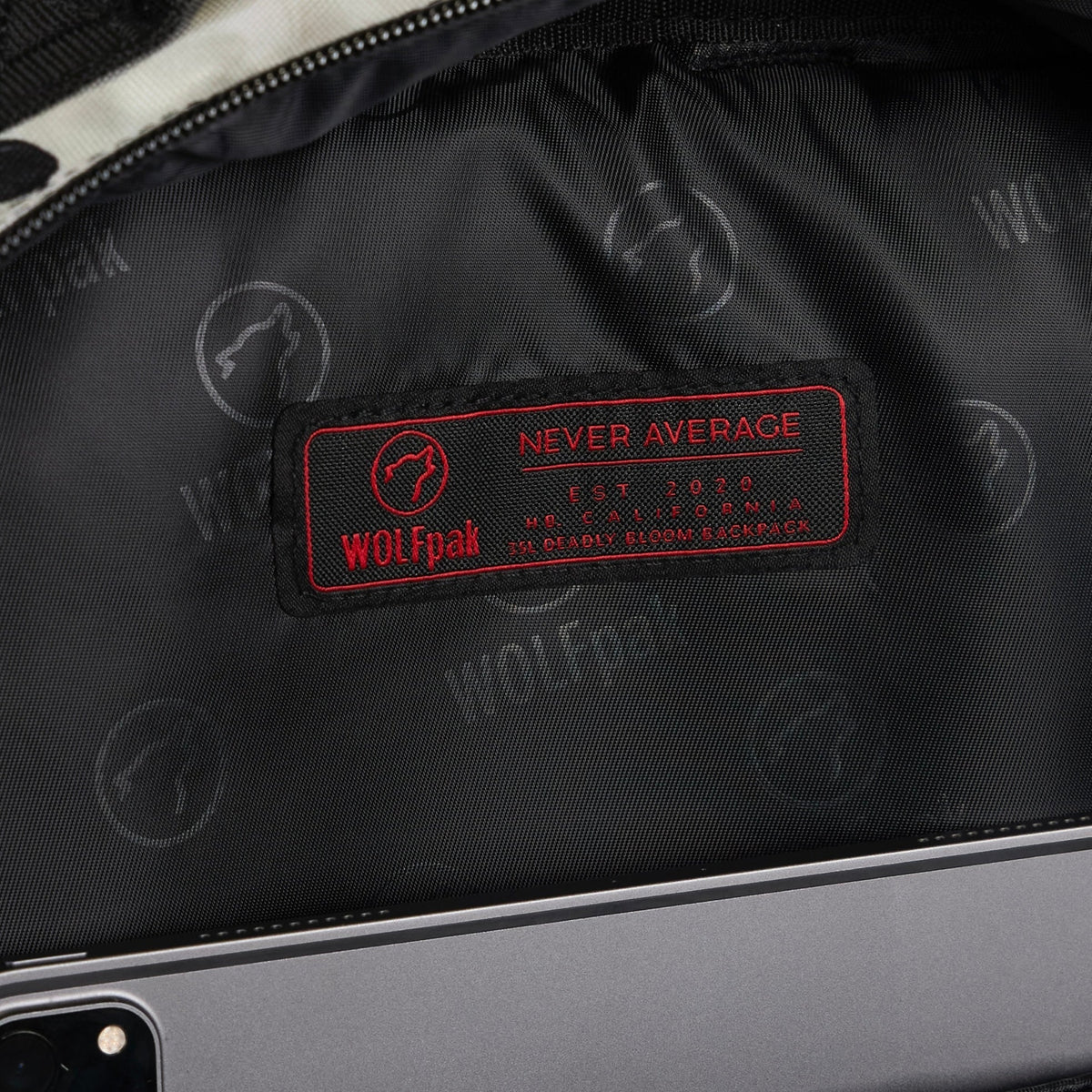 35L Backpack Deadly Bloom - Image 20
