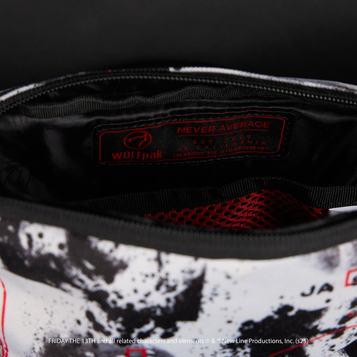 1.5L Crossbody Pack Friday The 13th - Image 8