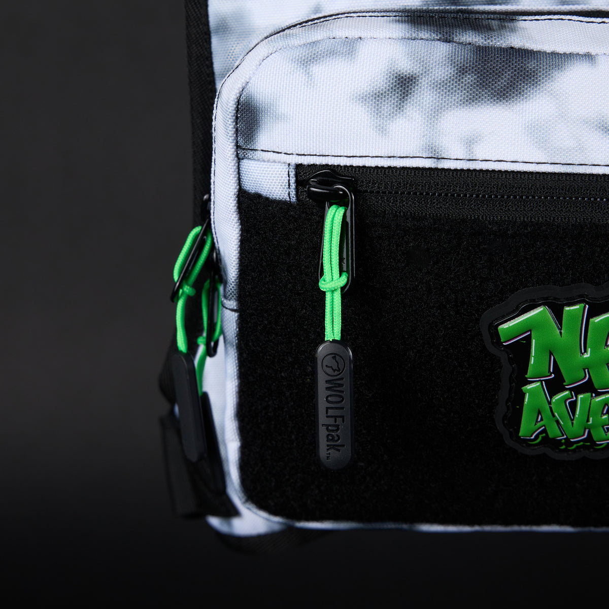 Utility Chest Pack Graffiti Green - Image 11