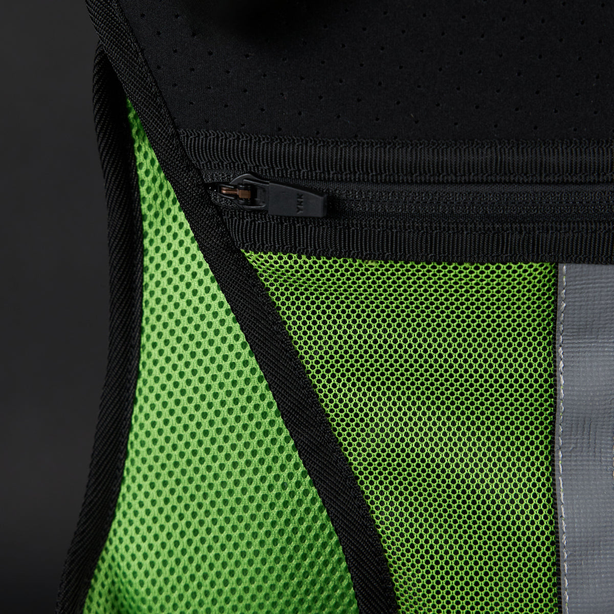 Utility Chest Pack Graffiti Green - Image 13
