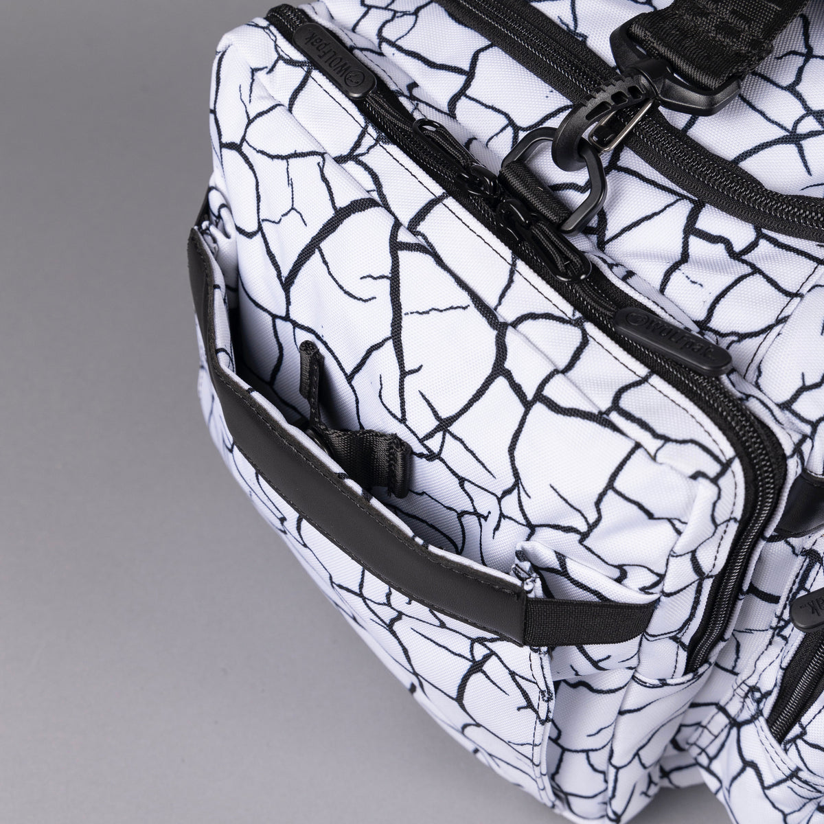 30L Perfect Duffle Bag Part 2: The Reign - Image 12