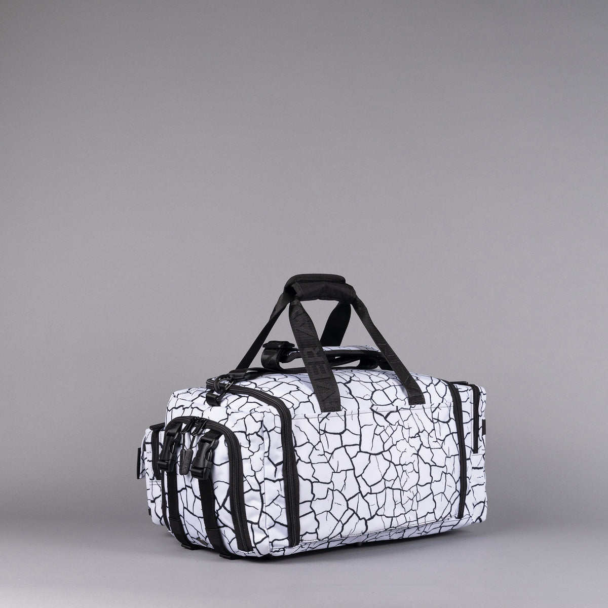 30L Perfect Duffle Bag Part 2: The Reign - Image 8