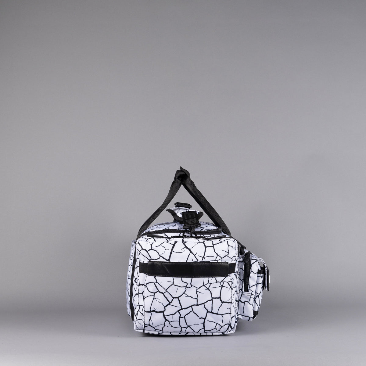 30L Perfect Duffle Bag Part 2: The Reign - Image 6