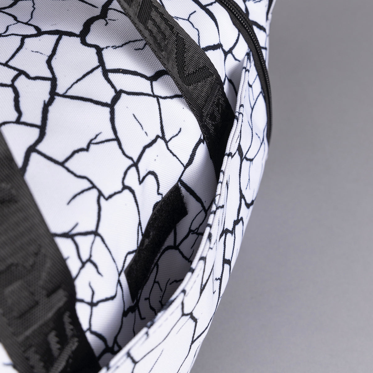 20L Mini Duffle Bag Part 2: The Reign - Image 14