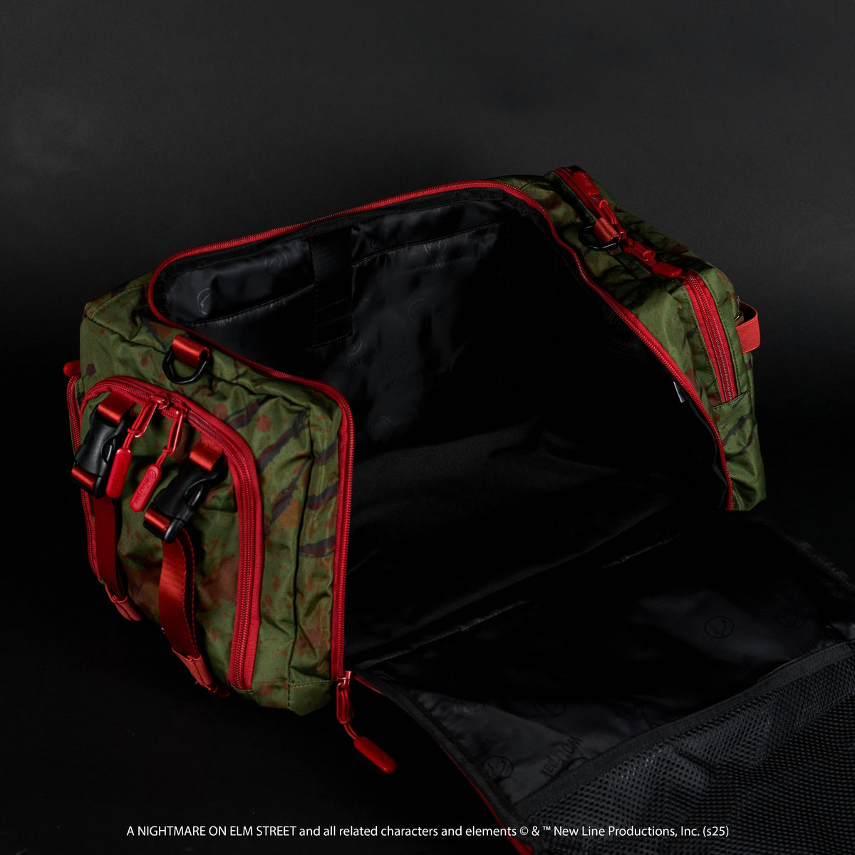 30L Perfect Duffle Bag Nightmare on Elm Street - Image 25