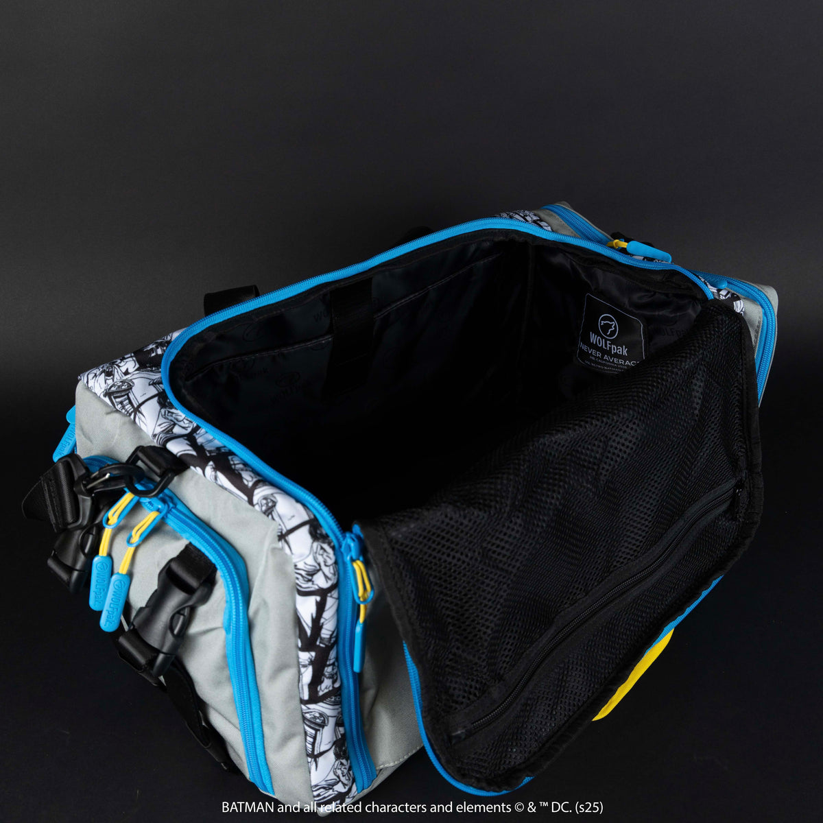 30L Perfect Duffle Bag Retro Batman - Image 16