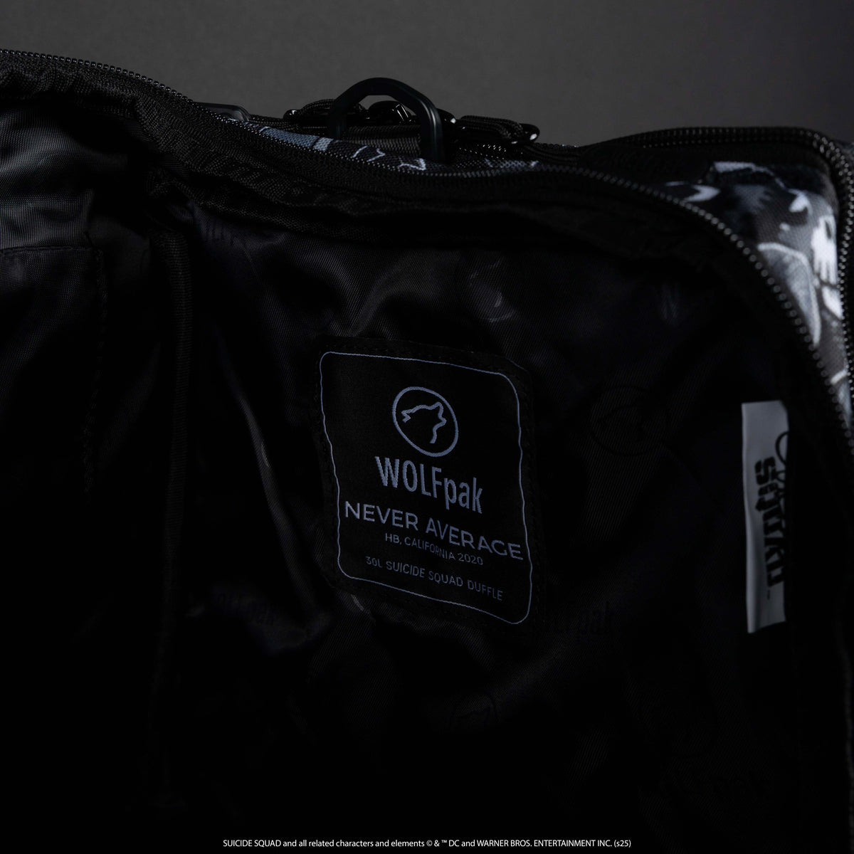 30L Perfect Duffle Bag Suicide Squad - Image 18
