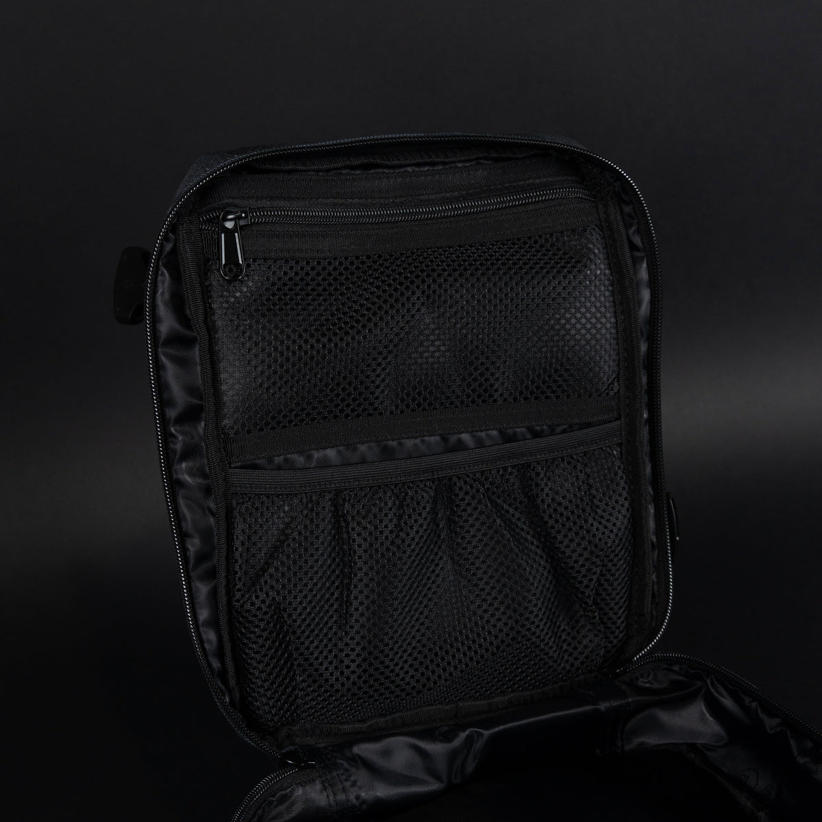 25L Backpack Black Hearts - Image 20