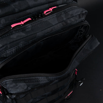35L Backpack Black Hearts - Image 24