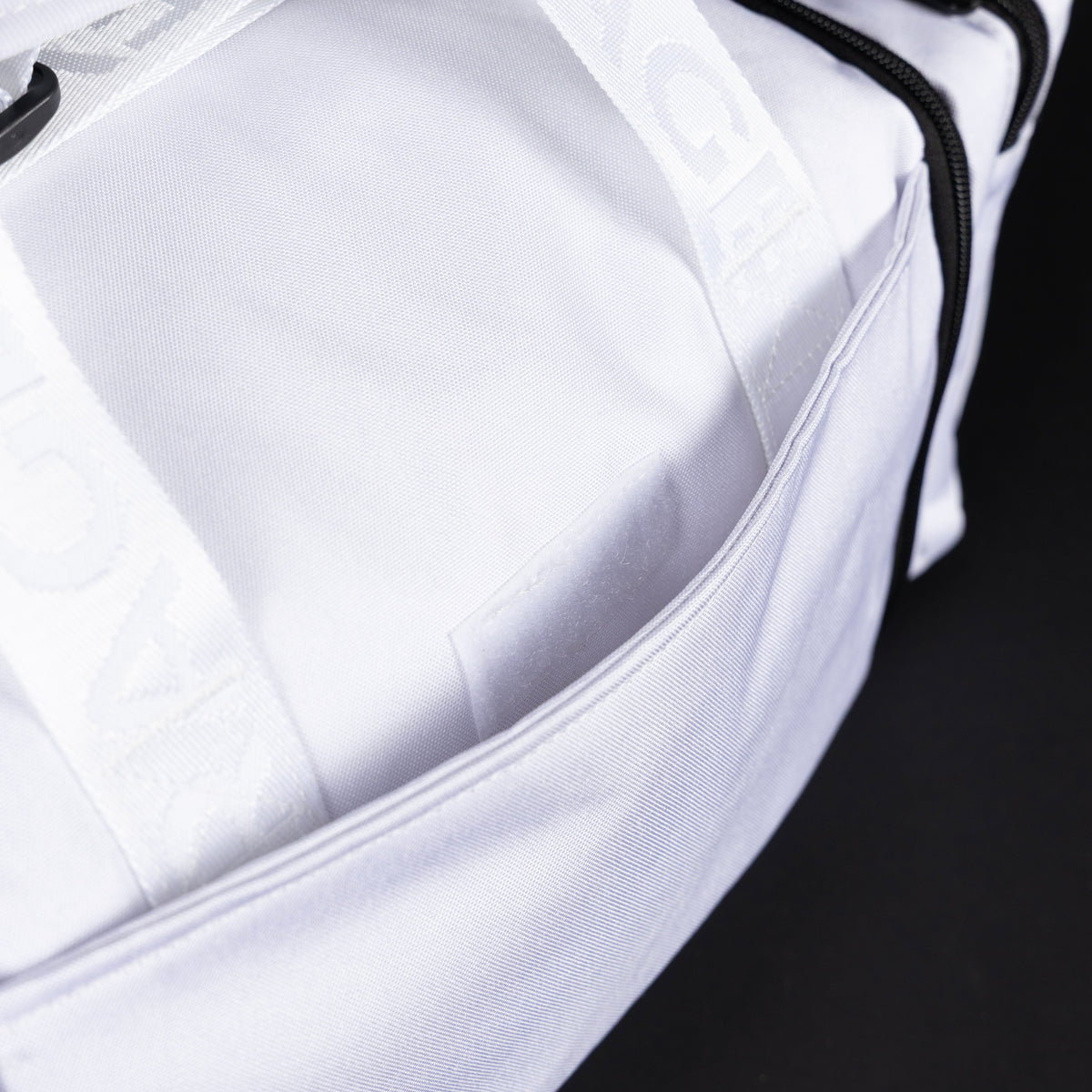 20L Mini Duffle Bag Polar White - Image 13