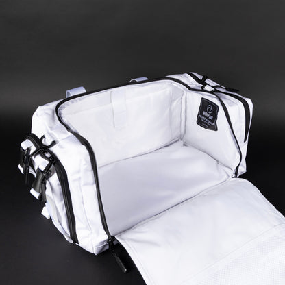 30L Perfect Duffle Bag Polar White - Image 17