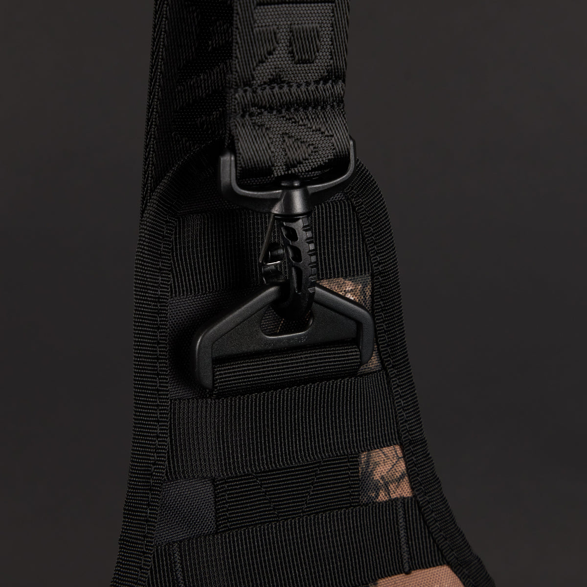 9L Tactical Sling Bag Steampunk - Image 7
