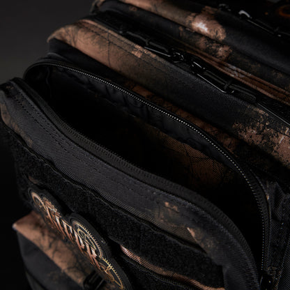 45L Backpack Black Steampunk - Image 18