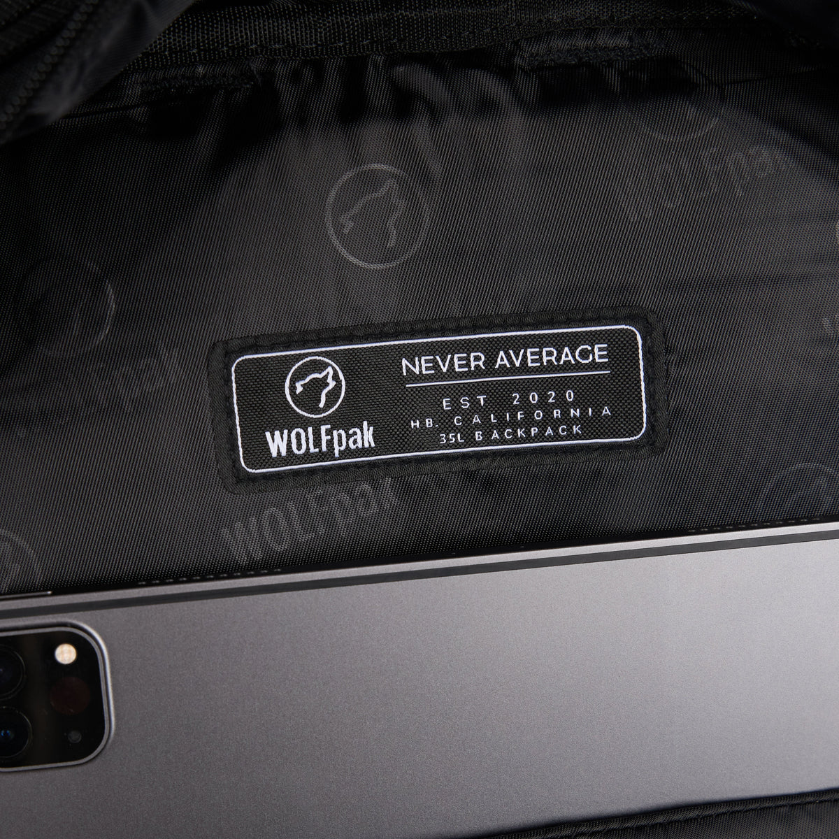 35L Backpack Alpha Black - Image 19