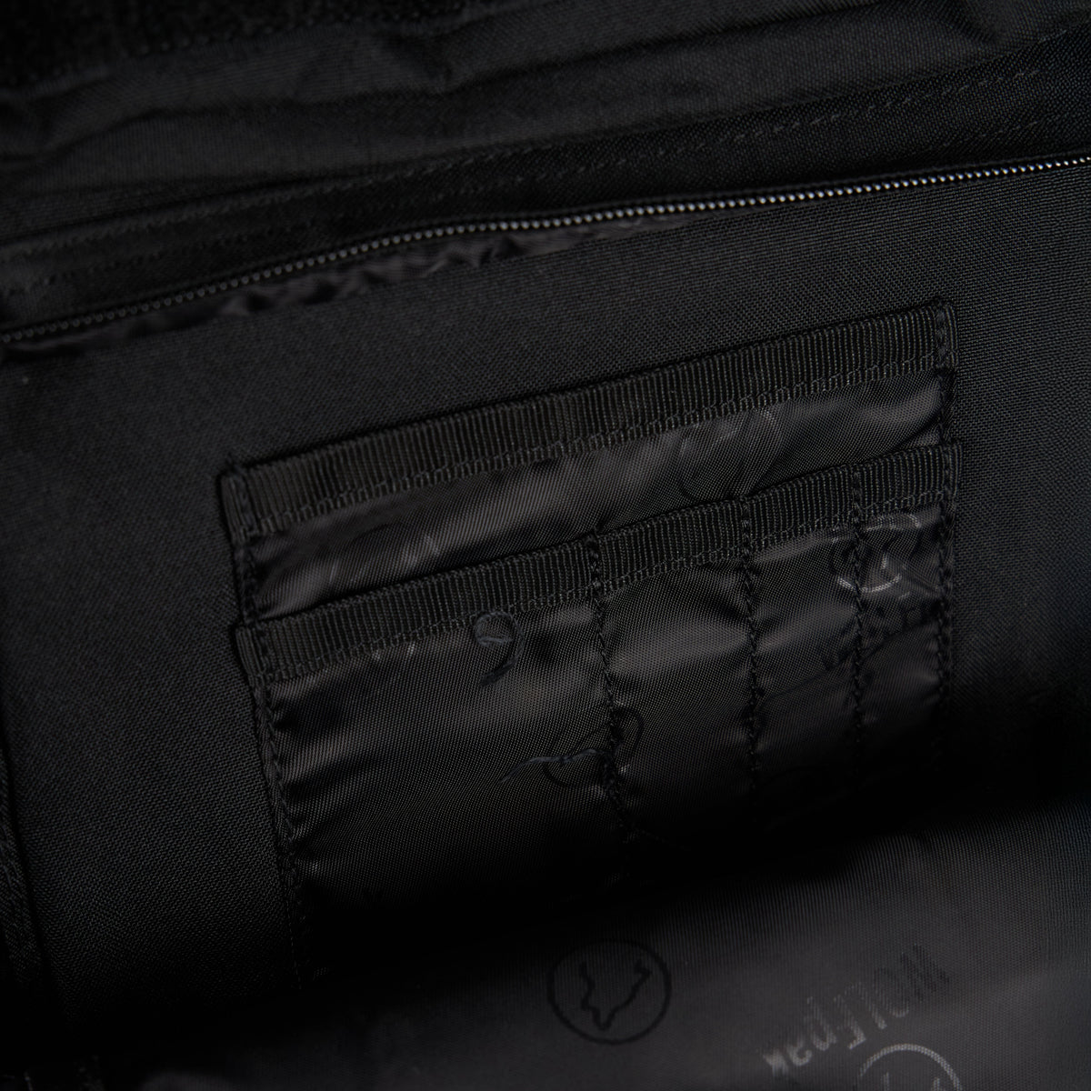 25L Backpack Alpha Black - Image 21