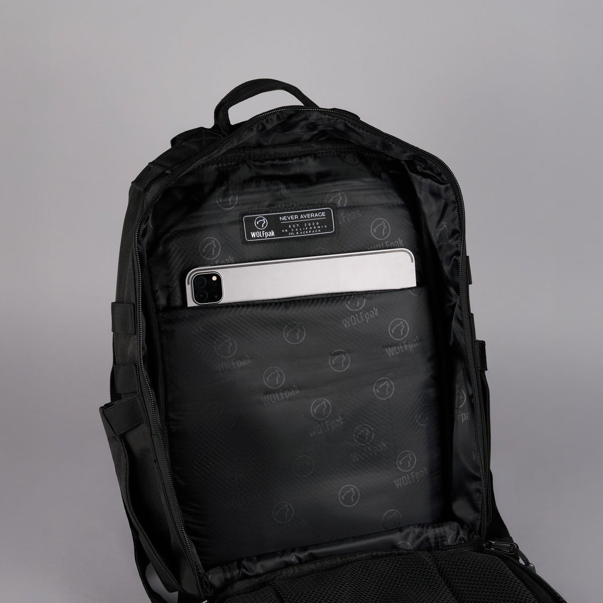 25L Backpack Alpha Black - Image 17
