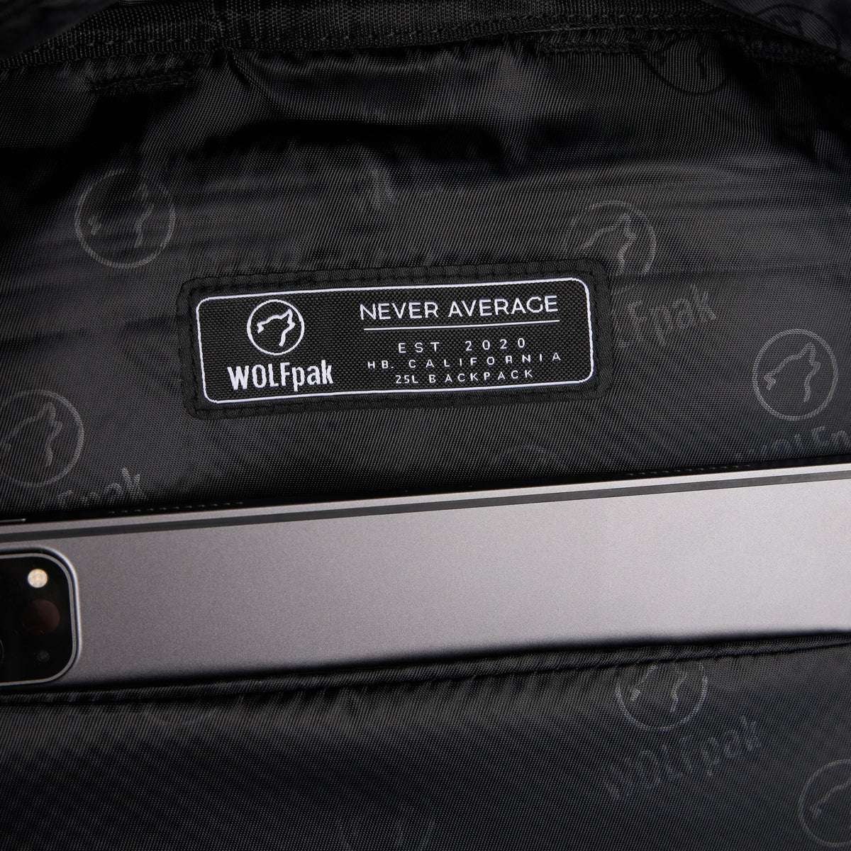 25L Backpack Alpha Black - Image 18