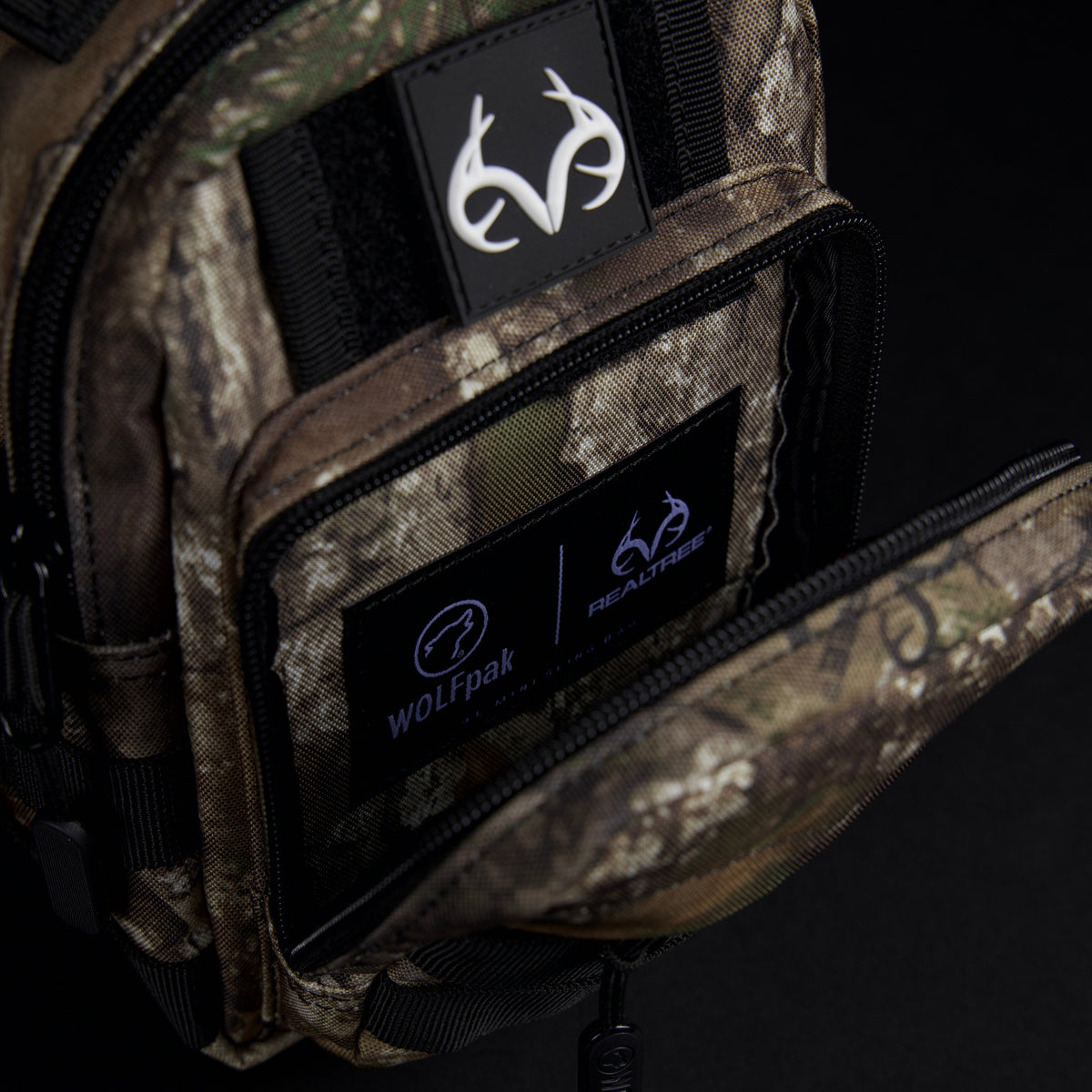 4L Mini Tactical Sling Bag Realtree APX - Image 11
