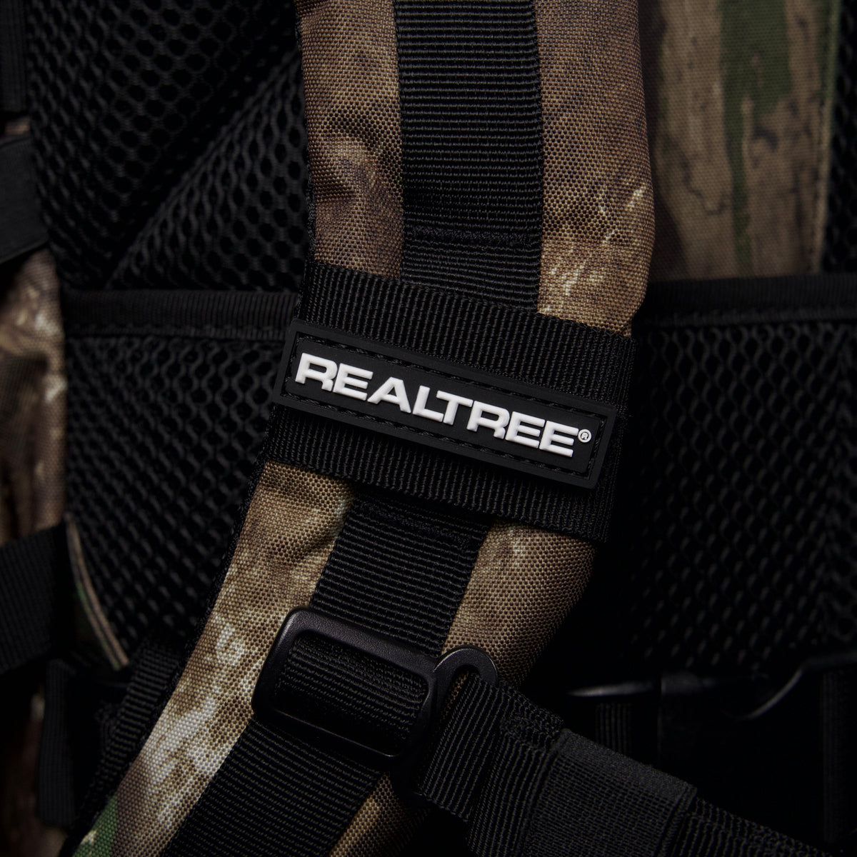 35L Backpack Realtree Apx - Image 20