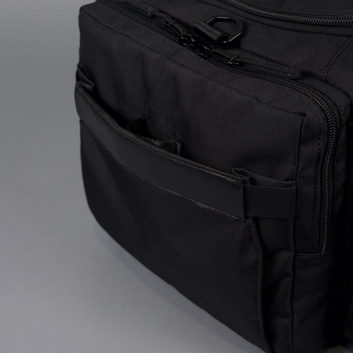 30L Perfect Duffle Bag Nightshade - Image 14